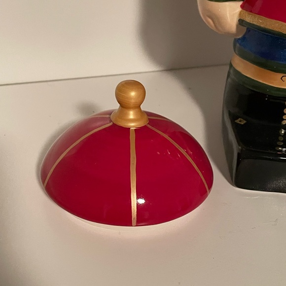 Burton & Burton nutcracker cookie jar - Picture 6 of 7